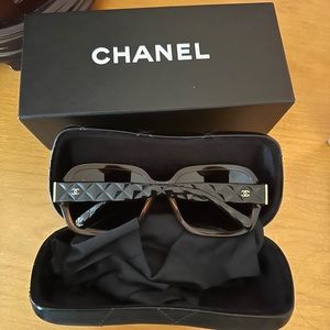 Chanel dark brown sunglasses AUTHENTIC